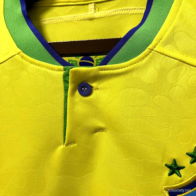 2022 Brazil Home Player Long Sleeve Soccer Jersey