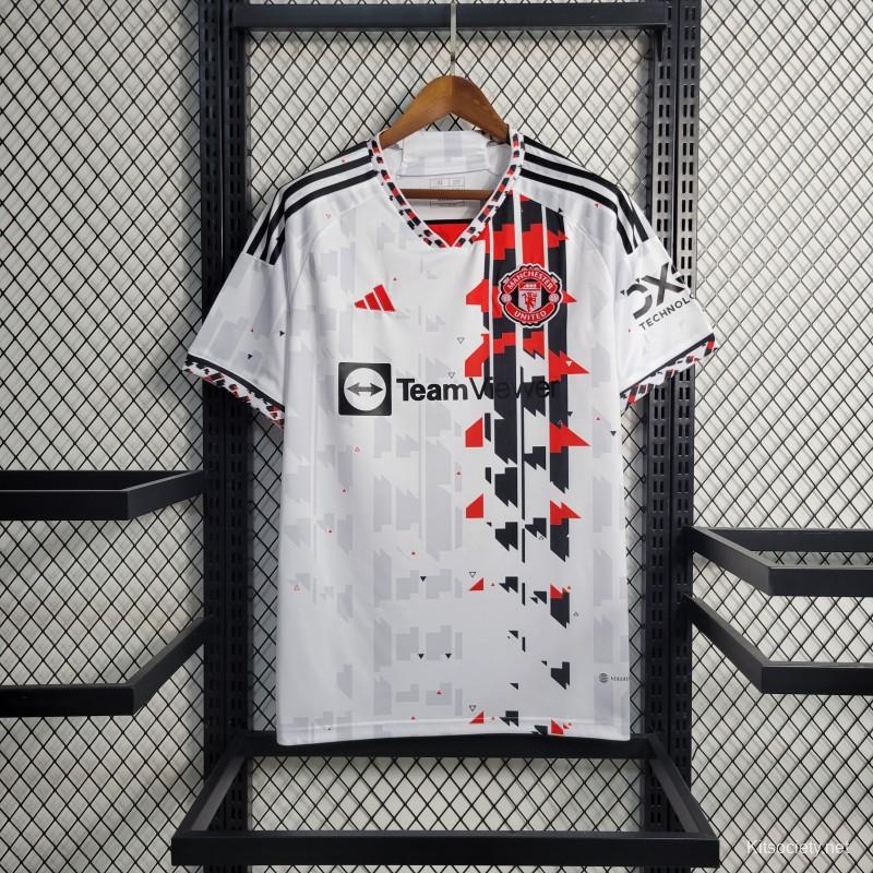 manchester united white jersey