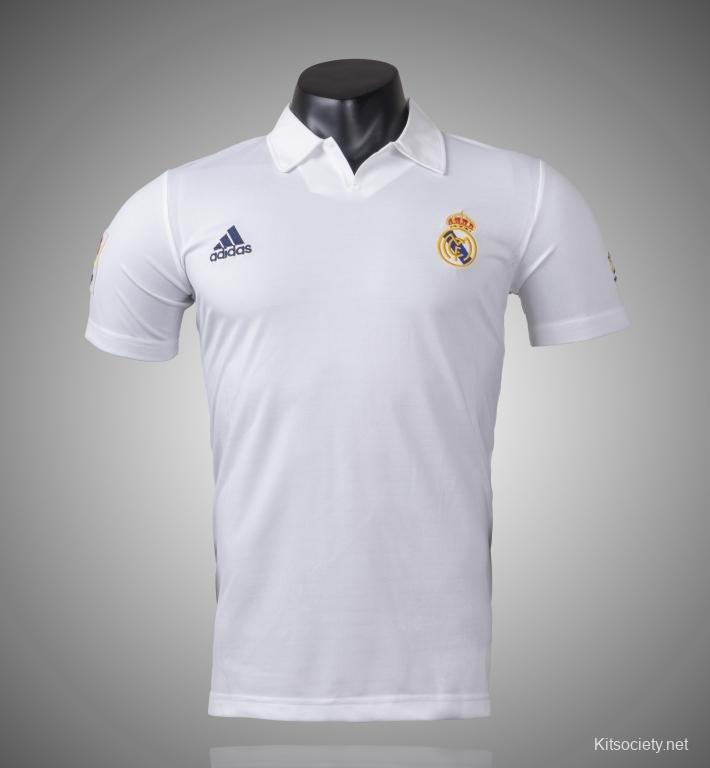 Retro 16/17 Real Madrid Home Long Sleeve Jersey - Kitsociety